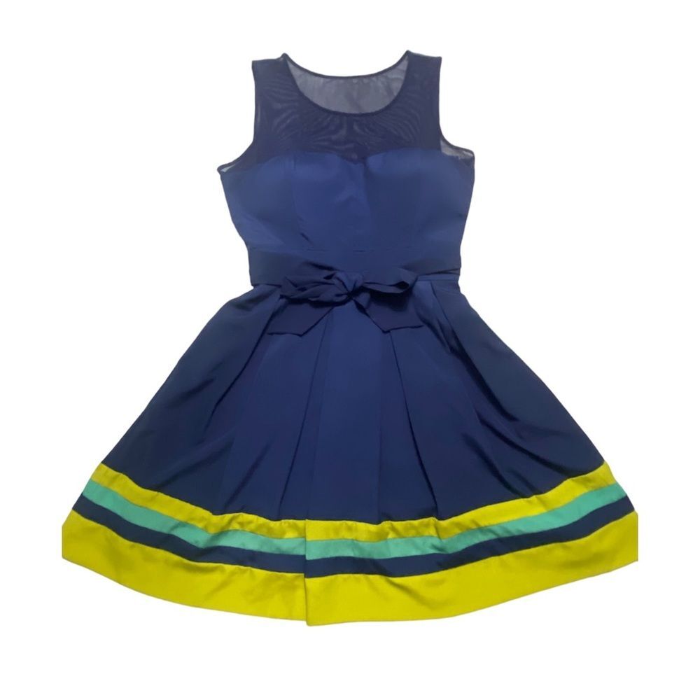 Guess Los Angeles, Navy Multi Mesh Dress Size 6 Party CocktaiL Mini